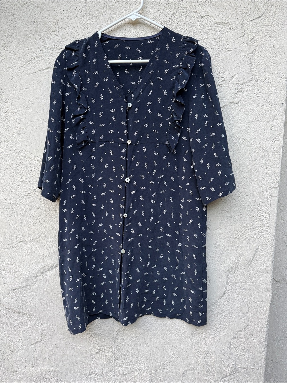 Amour Vert 100% silk dress